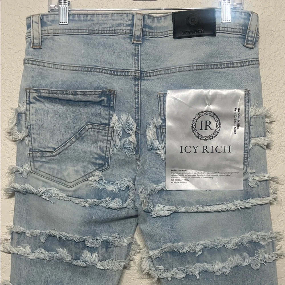 Men's ICY RICH Size 32 Light Blue Distressed Stacked Skinny Jeans - Picture 8 of 9